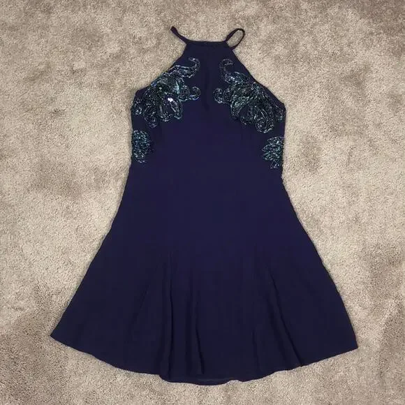 NWT NBD Beaded Floral Bria Dress. - Picture 4 of 9